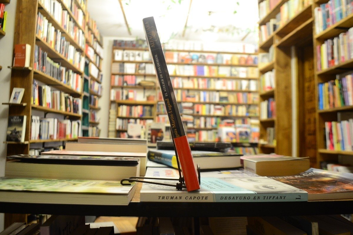 El Atelier De Los Deseos. Agnés Martin-lugand. - Imagen 2