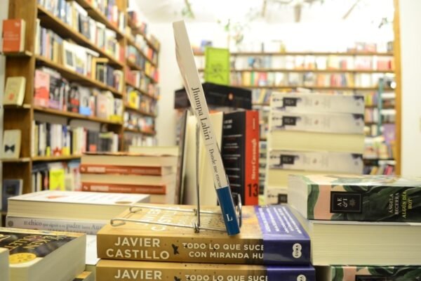 Donde Me Encuentro. Jhumpa Lahiri. - Imagen 2