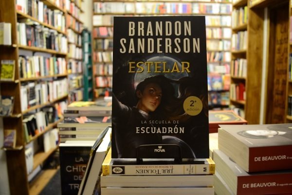 Estelar. Brandon Sanderson.