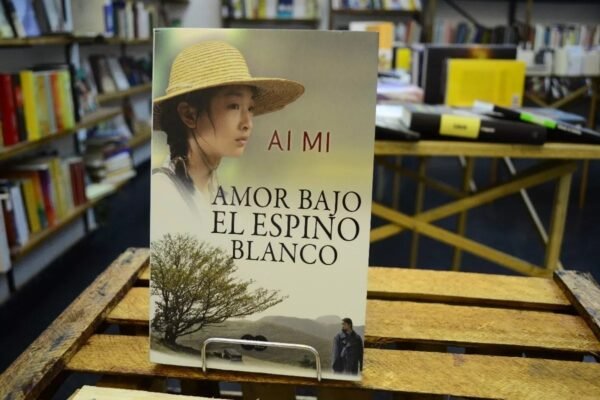 Amor Bajo El Espino Blanco. Ai Mi.