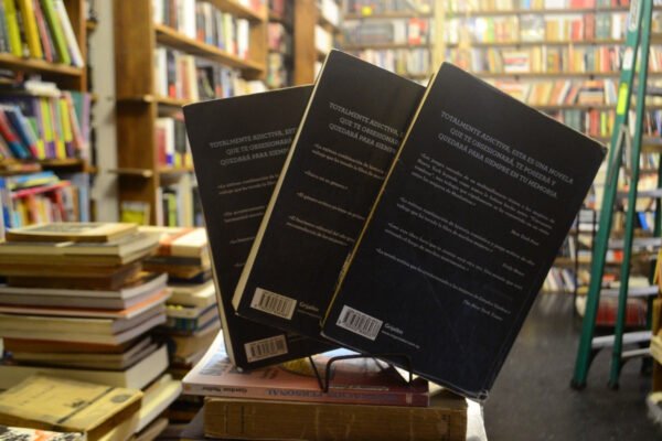 Cincuenta Sombras De Grey. 3 Tomos. E. L. James. - Imagen 3