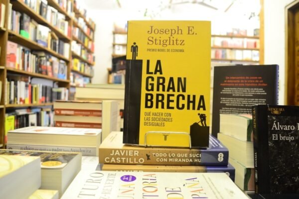 La Gran Brecha. Joseph E. Stiglitz.
