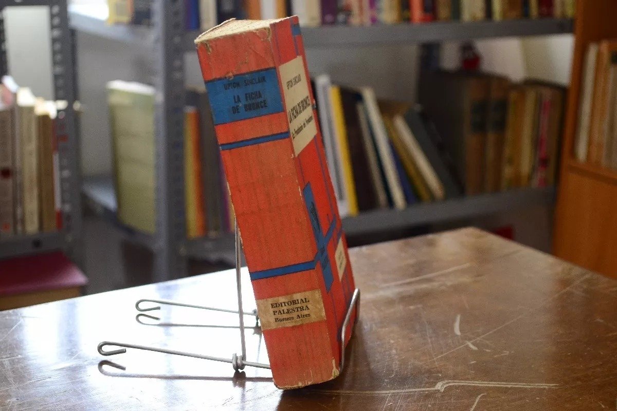 La Ficha De Bronce. Upton Sinclair. - Imagen 3