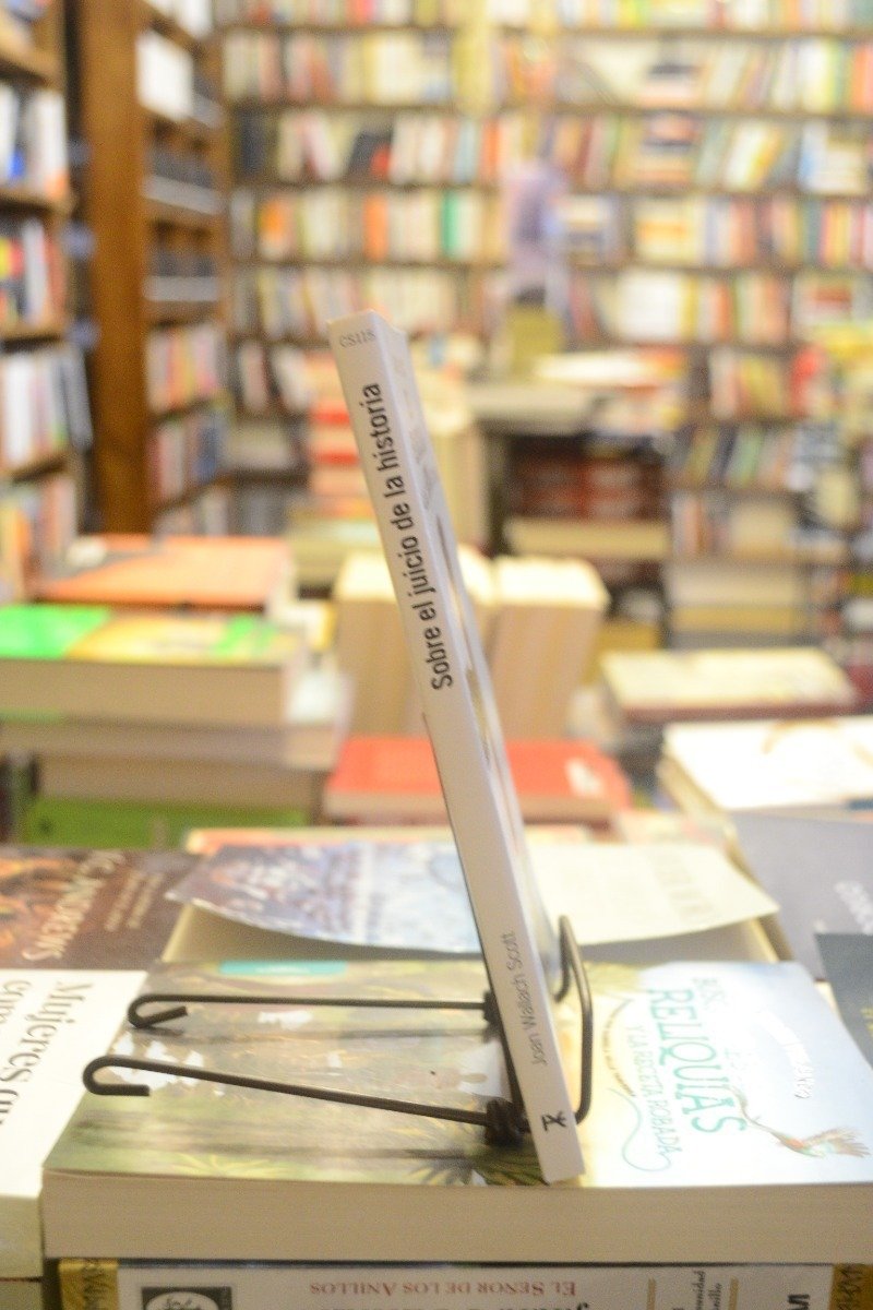 Sobre El Juicio De La Historia. Joan Wallach Scott. - Imagen 2