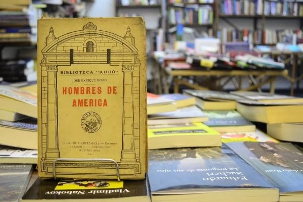 Hombres De Ámerica. José Enrique Rodó.