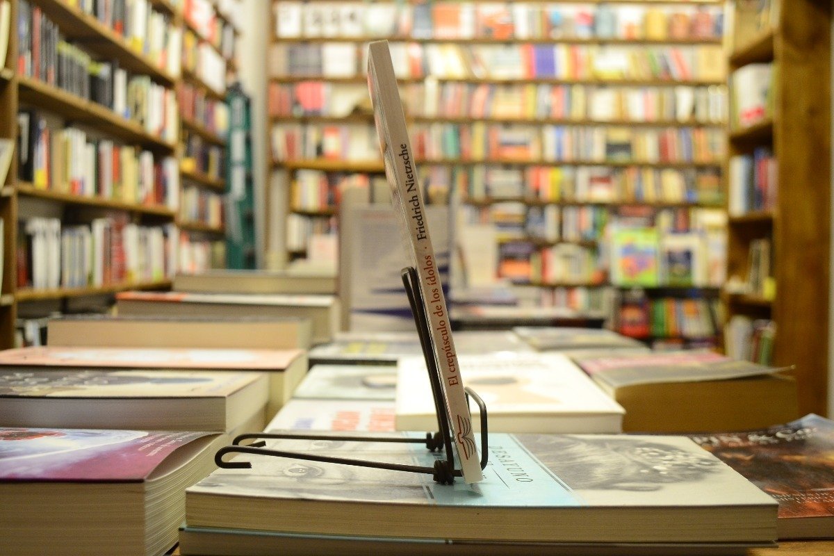 El Crepúsculo De Los Ídolos. Friedrich Nietzsche. - Imagen 2