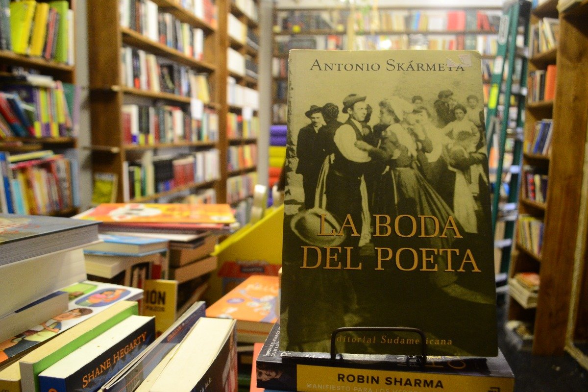 La Boda Del Poeta. Antonio Skármeta. - Imagen 2