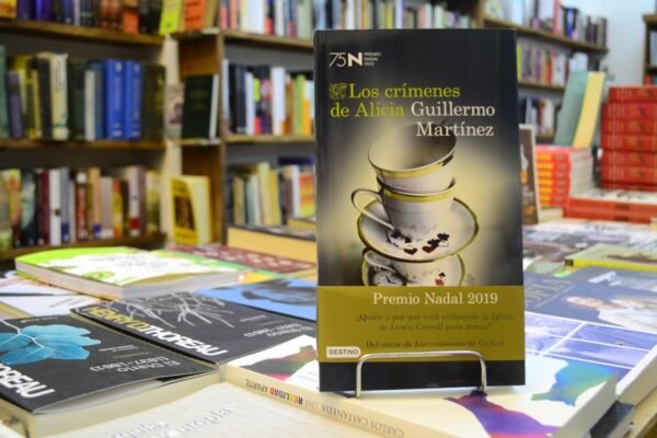 Los Crímenes De Alicia. Guillermo Martínez.
