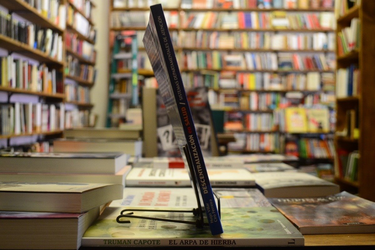 Desentralización En Salud. Hugo Villar - Ciro Ferreira. - Imagen 2