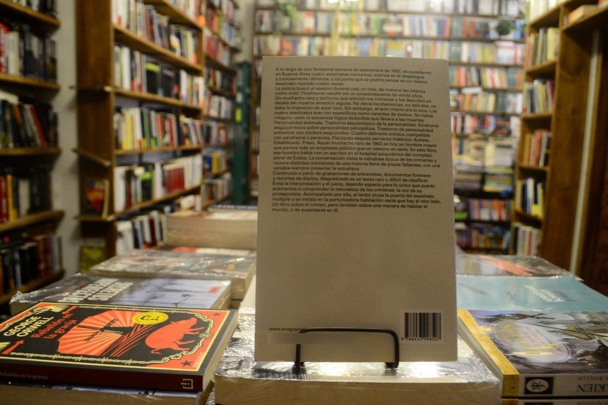 Magnetizado. Carlos Busqued. - Imagen 3