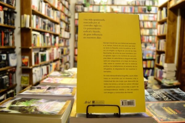 Hannah Arendt. Una Biografía. Laure Adler. - Imagen de 3