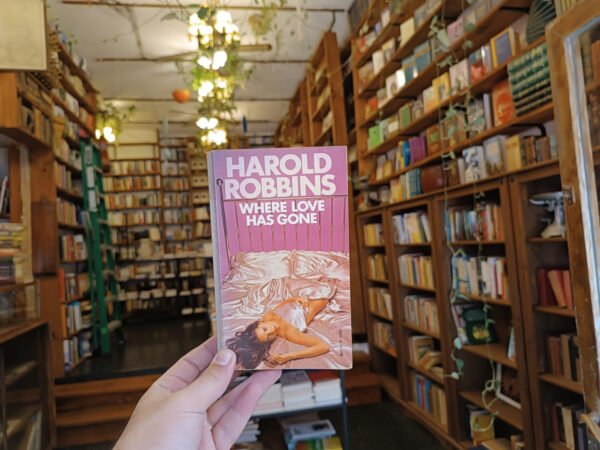 Where Love Has Gone. Harold Robbins.