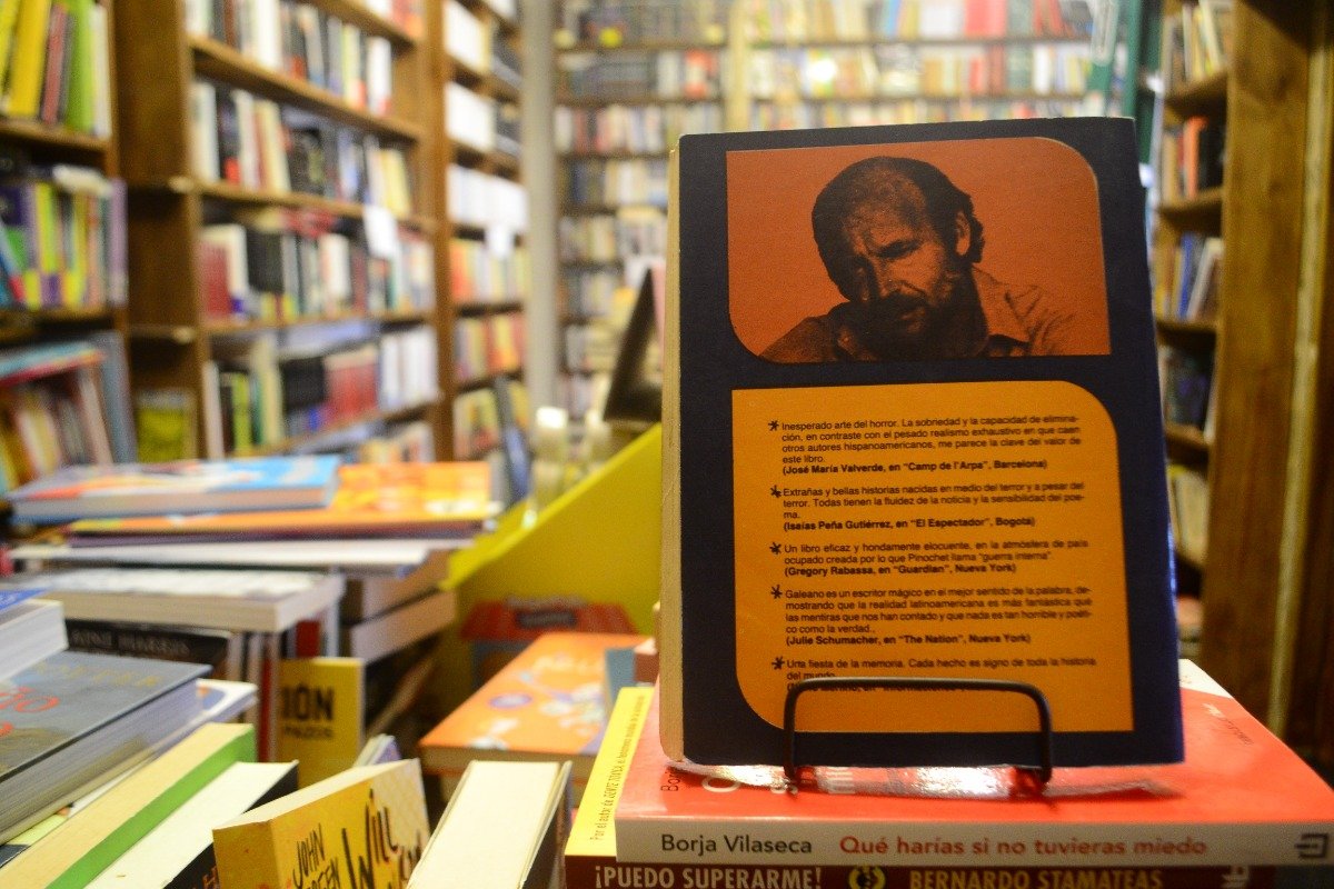 Días Y Noches De Amor Y De Guerra. Eduardo Galeano. - Imagen 4