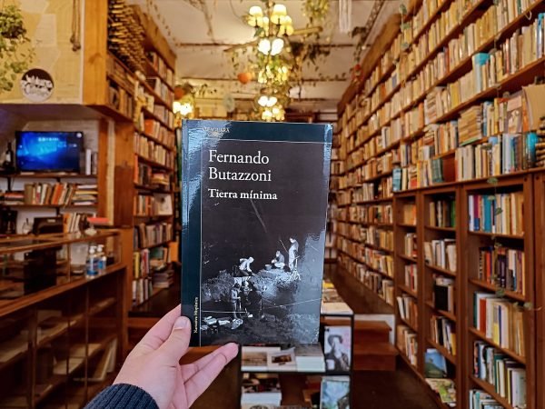Tierra Mínima. Fernando Butazzoni.