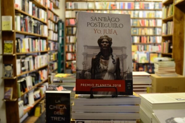 Yo, Julia. Santiago Posteguillo.