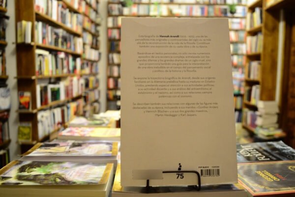 Hannah Arendt. Una Biografía. Elisabeth Young - Bruehl. - Imagen de 3