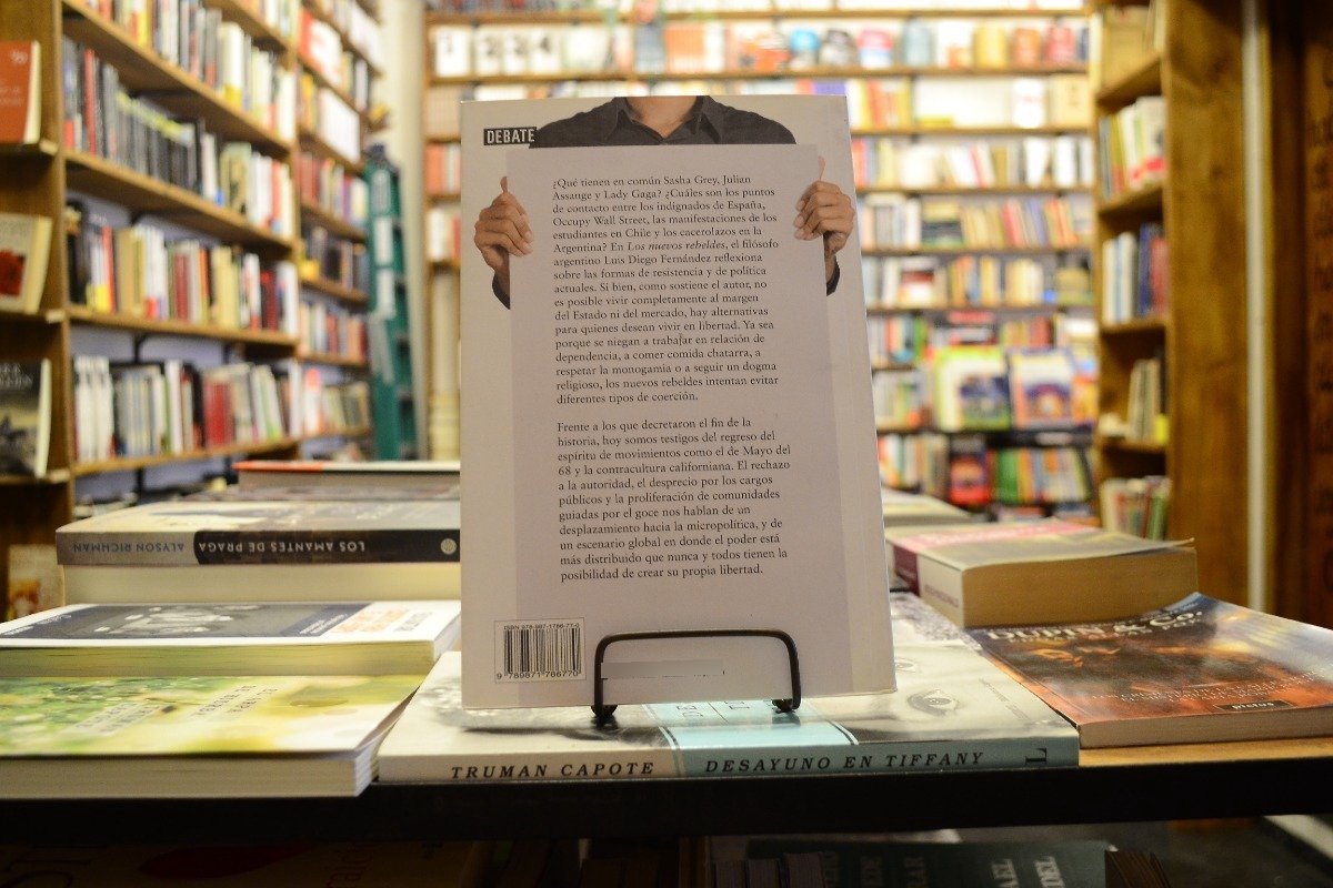 Los Nuevos Rebeldes. Luis Diego Fernández. - Imagen 3