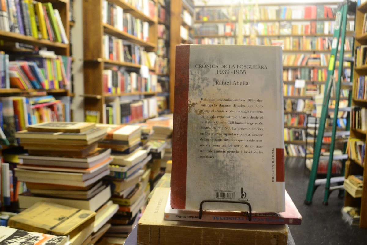 Crónica De La Posguerra 1939 - 1955. Rafael Abella. - Imagen 3