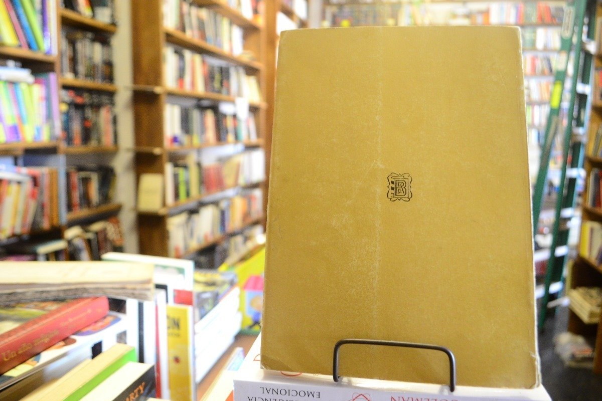 El Desgaste De Las Levitas. Enrique Arocena Olivera. - Imagen 3