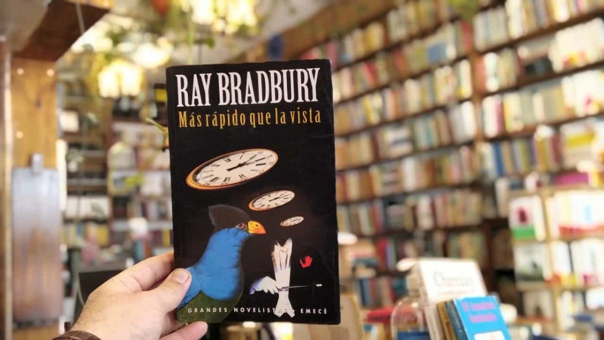 Más Rápido Que La Vista. Ray Bradbury. - Imagen 2