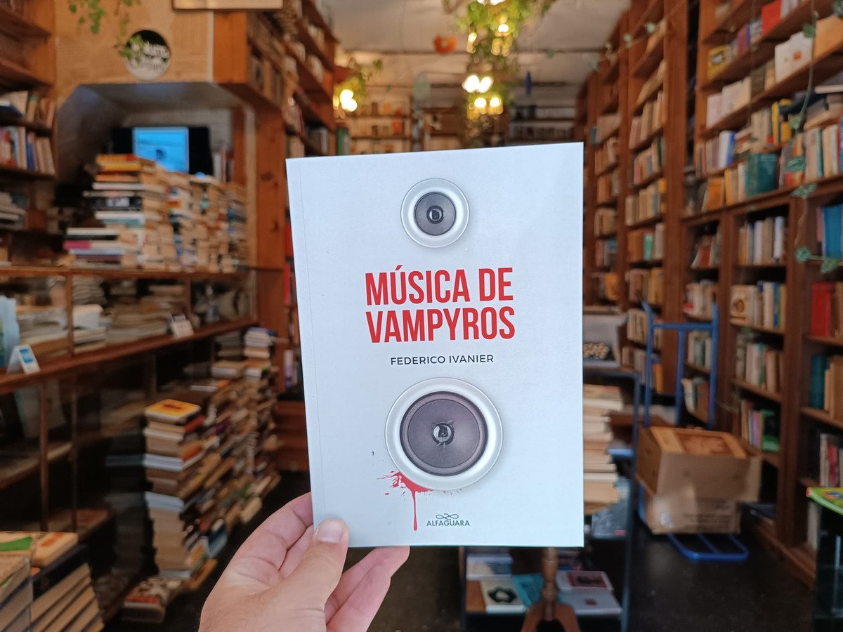 Federico Ivanier. Música De Vampyros. - Imagen 2
