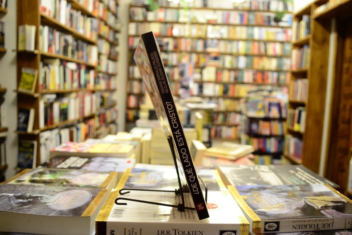 De Qué Lado Está Cristo? Dahiana Barrales - Nicolas Iglesias - Imagen 2