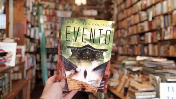 Evento. David Lynn Golemon.