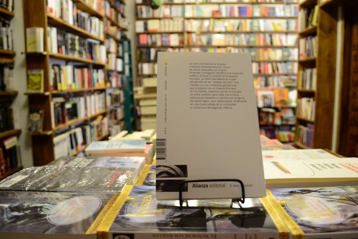 La Alta Edad Media. Isaac Asimov. - Imagen 3