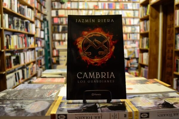 Cambria. Los Guardianes. Jazmín Riera.