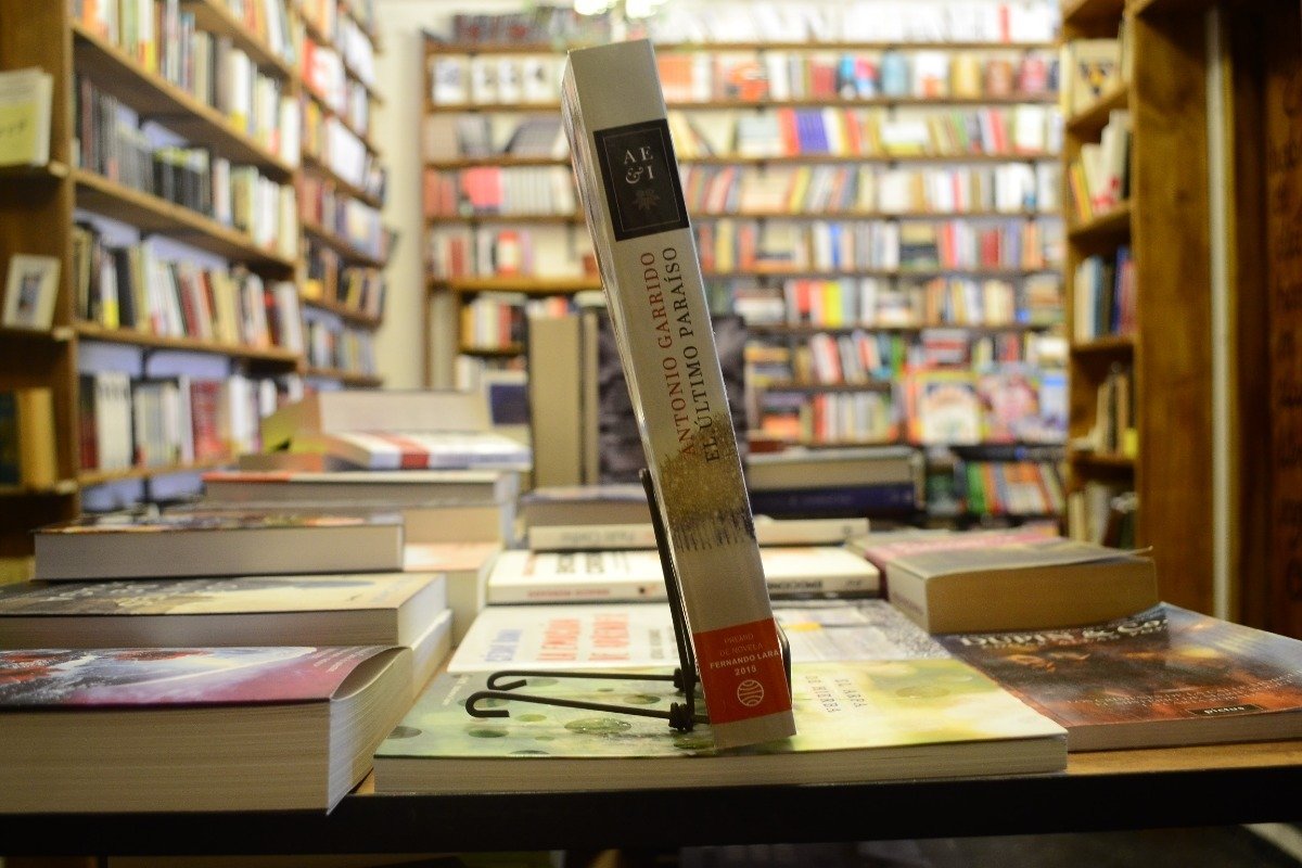 El Último Paraíso. Antonio Garrido. - Imagen 2