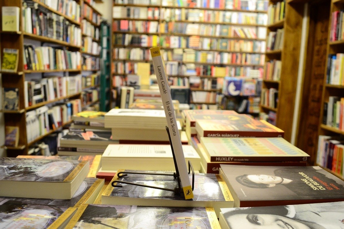 El Sol De Los Scorta. Laurent Gaudé. - Imagen 2