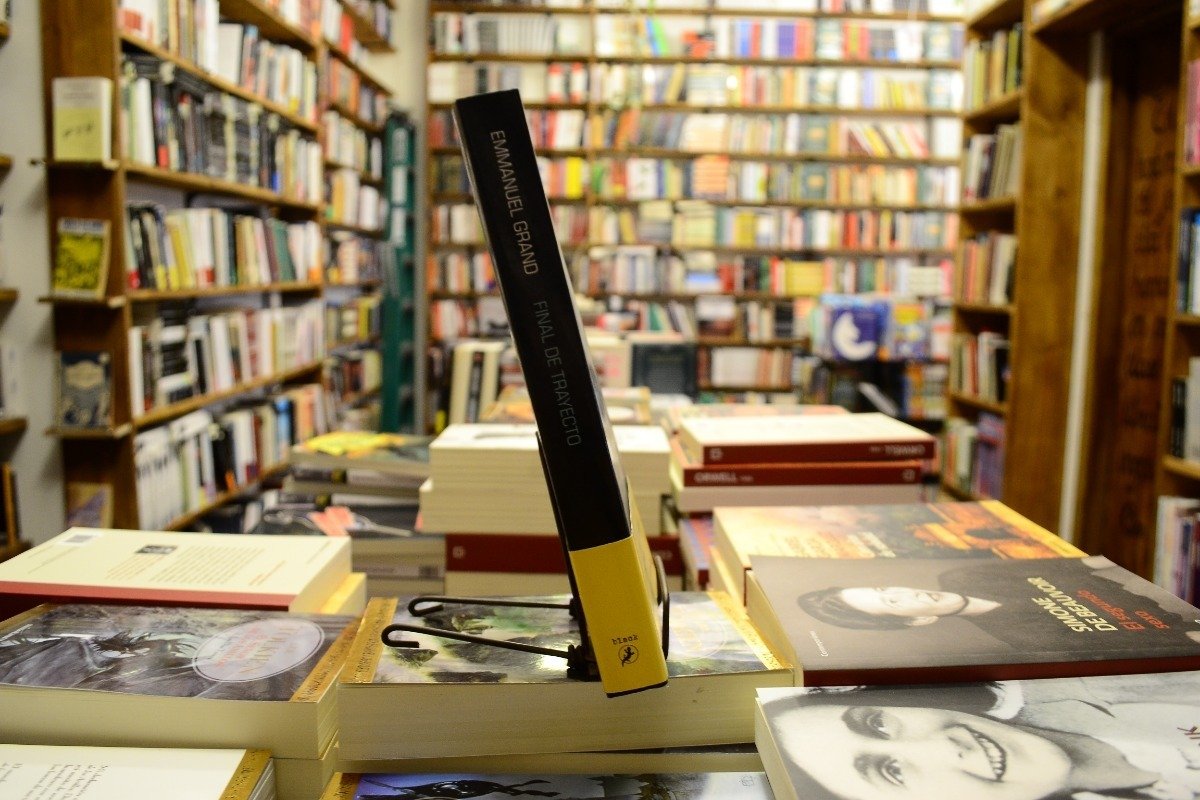 Final De Trayecto. Emmanuel Grand. - Imagen 2