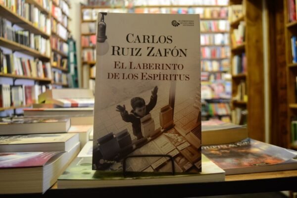 El Laberinto De Los Espíritus. Carlos Ruiz Zafón.