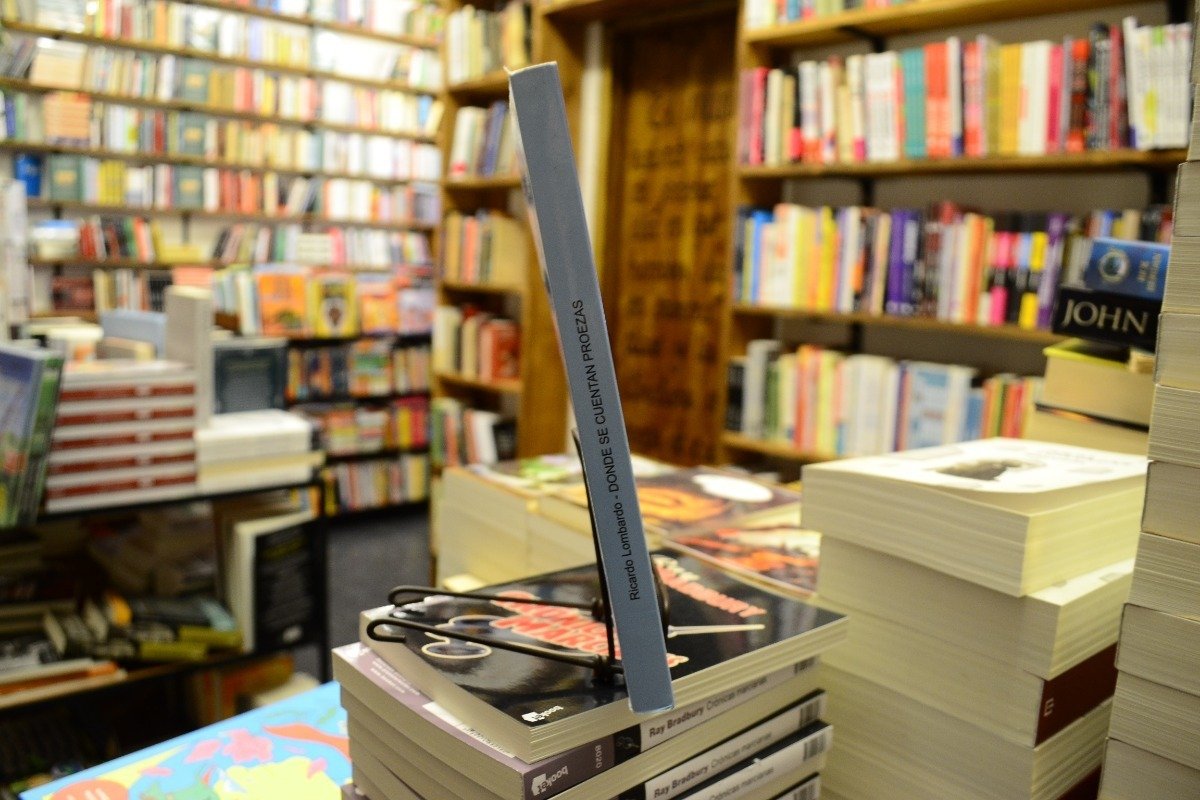 Donde Se Cuenta Proezas. Fútbol Uruguayo. Ricardo Lombardo. - Imagen 2