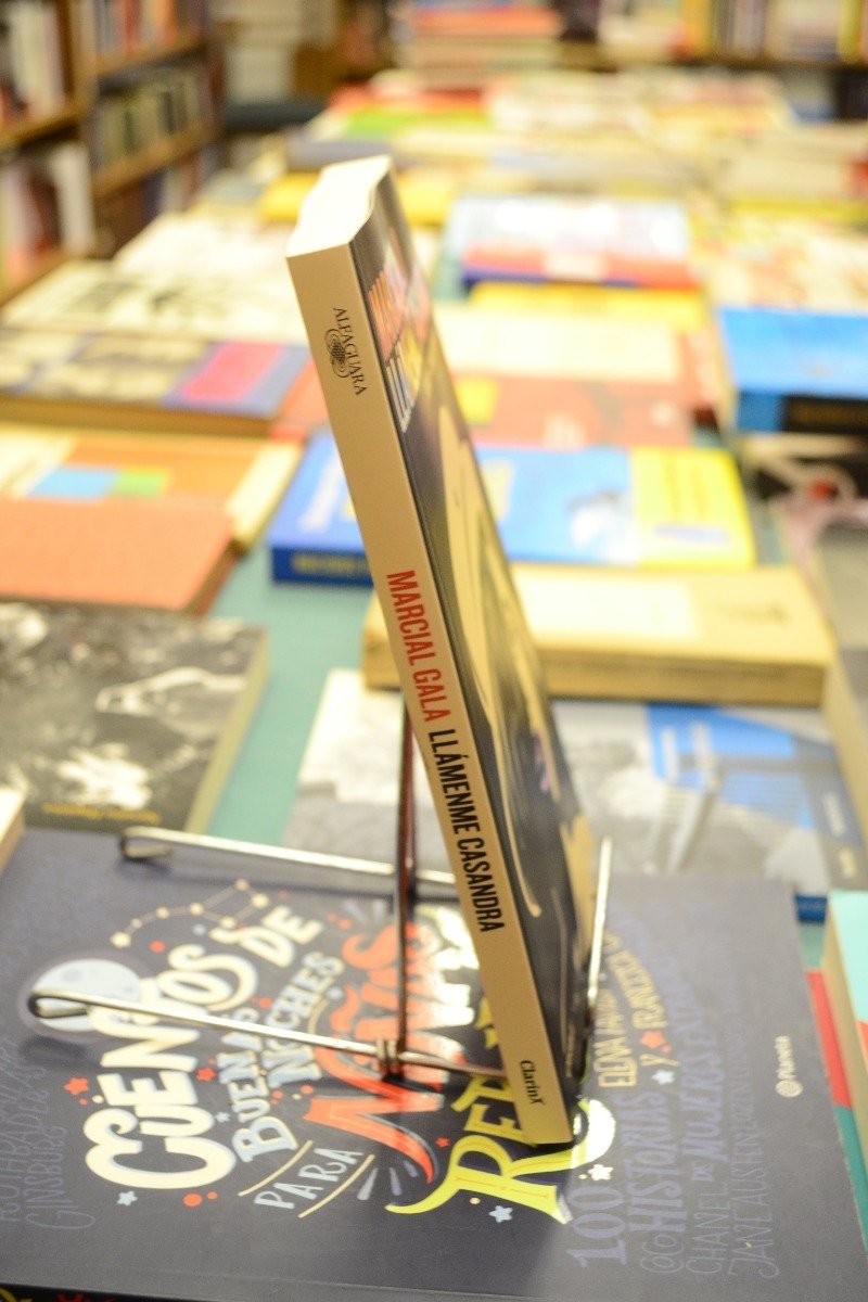 Llámenme Casandra. Marcial Gala. - Imagen 2