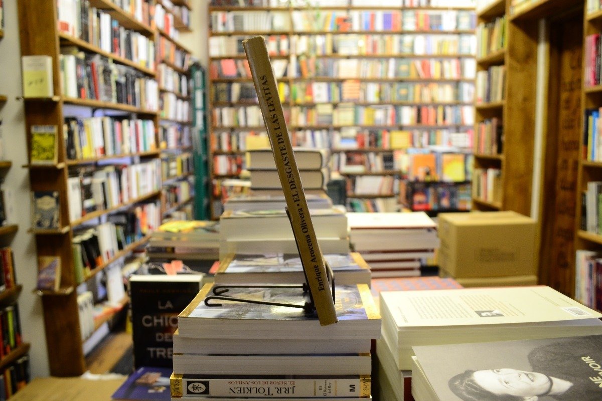 El Desgaste De Las Levitas. Enrique Arocena Olivera. - Imagen 5