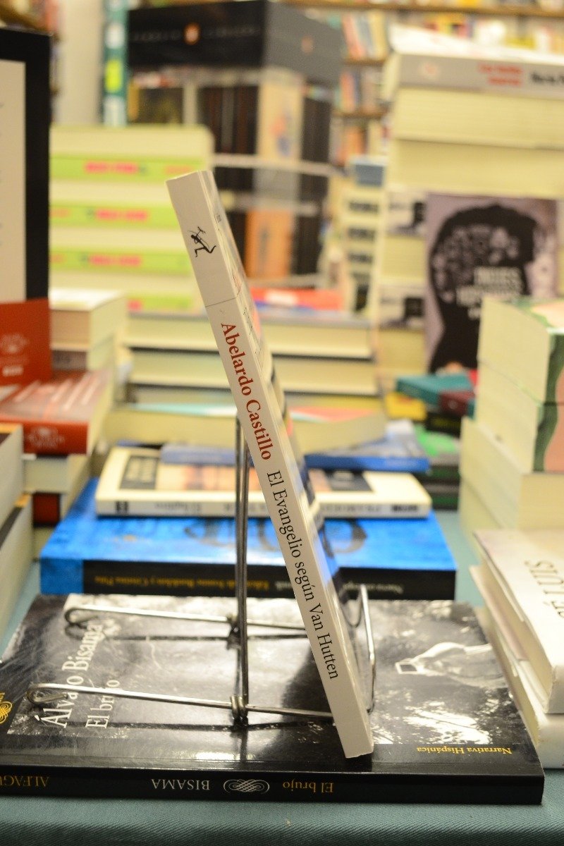 El Evangelio Según Van Hutten. Abelardo Castillo. - Imagen 2