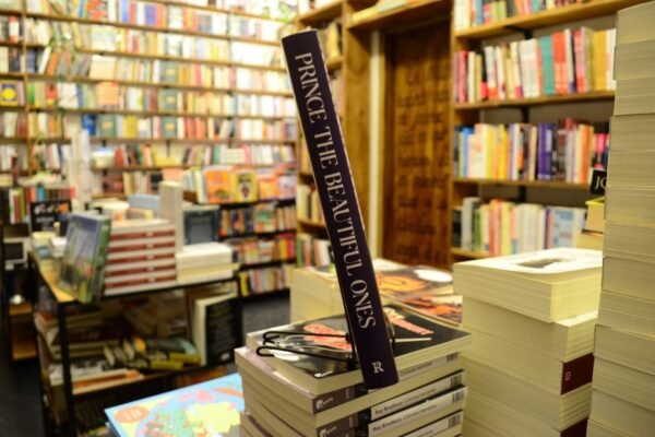 The Beautiful Ones. Autobiografía De Prince. - Imagen 2