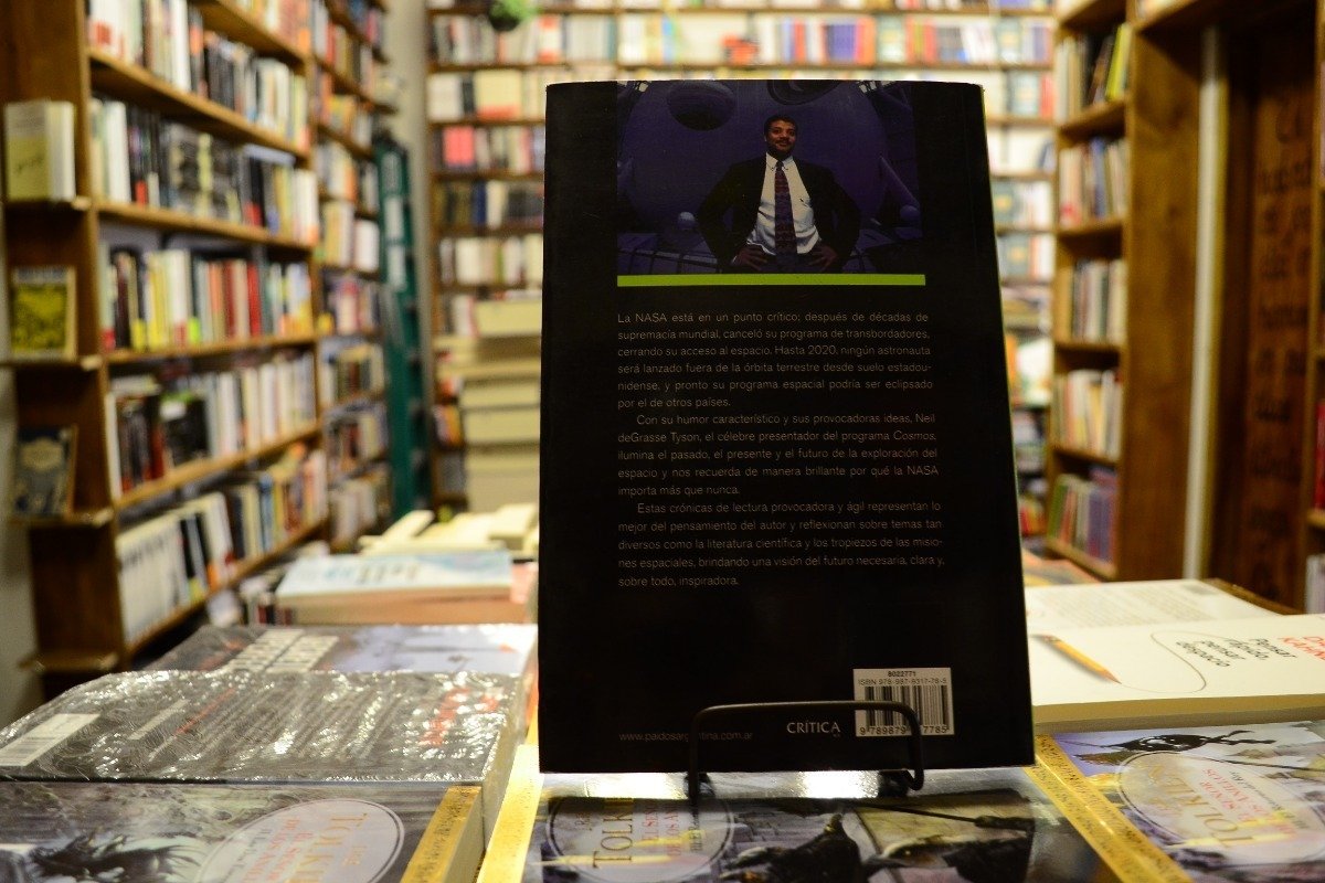 Crónicas Del Espacio. Neil Degrasse Tyson. - Imagen 3