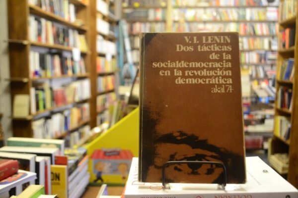 2 Tácticas De La Socialdemocracia En Revolución Democrática