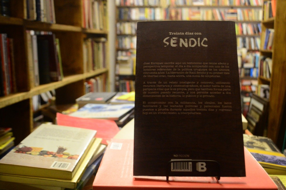 Treinta Días Con Sendic. José Enríquez. - Imagen 3