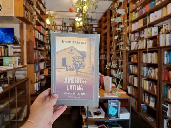 América Latina. Despertar De Un Continente. Che Guevara.