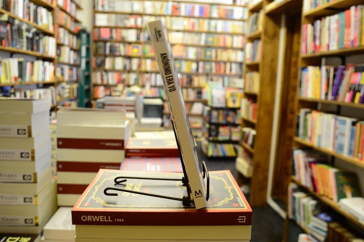 Anónimo Era Yo. Edita Bebi Fernández. - Imagen 2