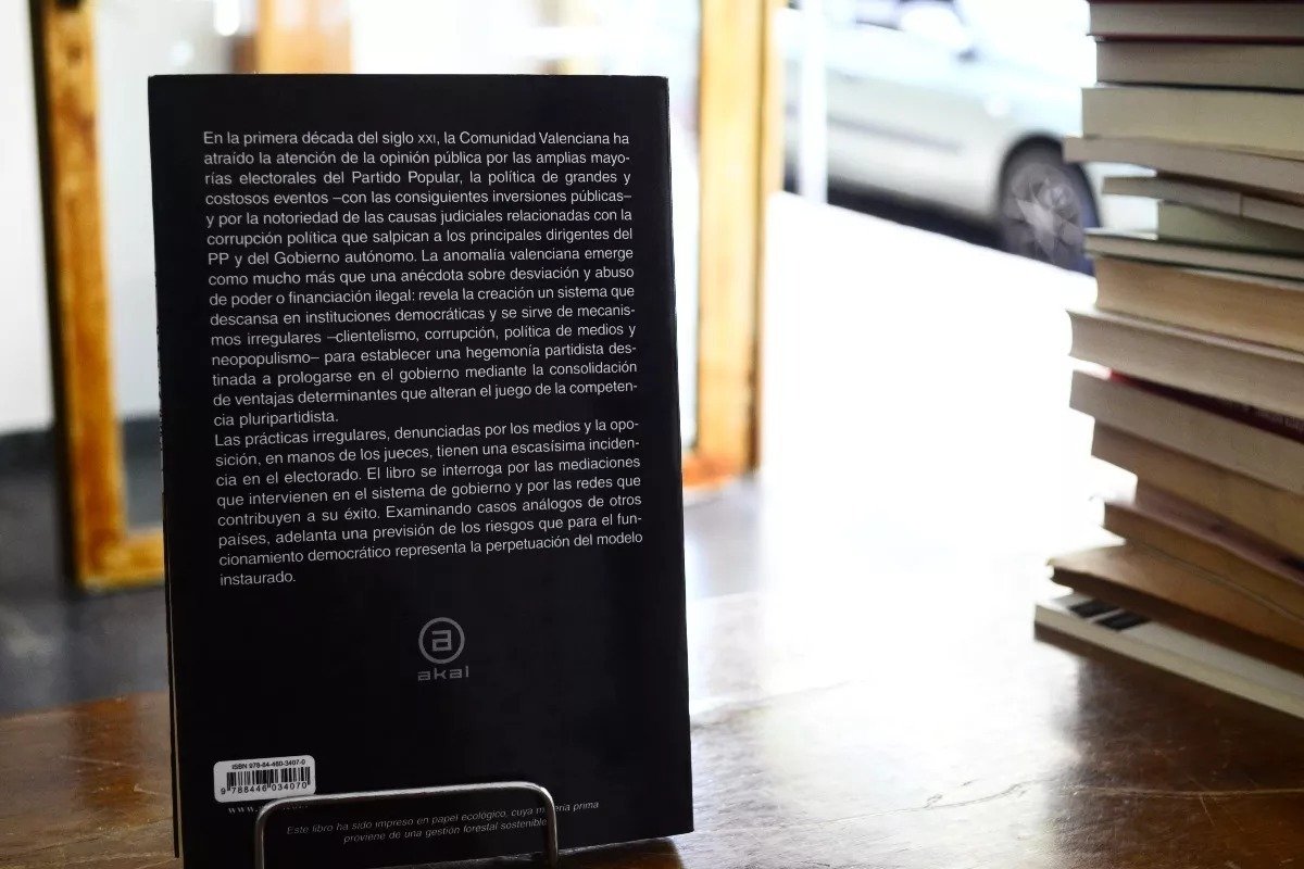 El Secuestro De La Democracia. Vv. Aa. - Imagen 3