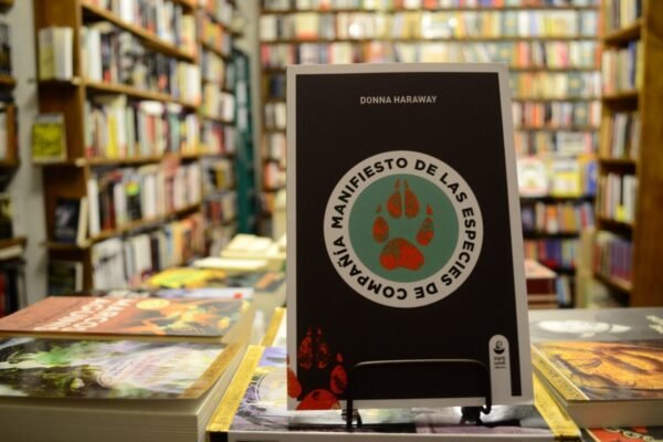 Manifiesto De Las Especies De Compañía. Donna Haraway.