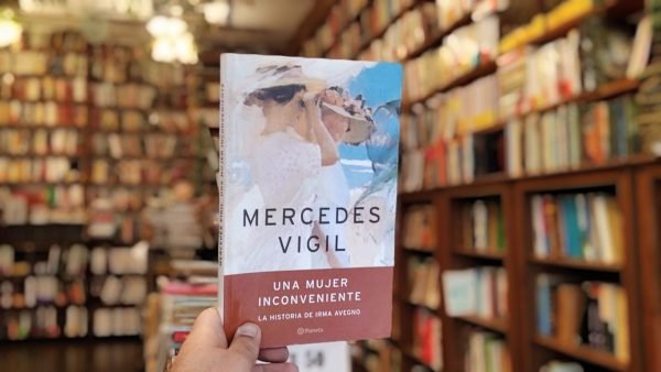 Una Mujer Inconveniente. Mercedes Vigil