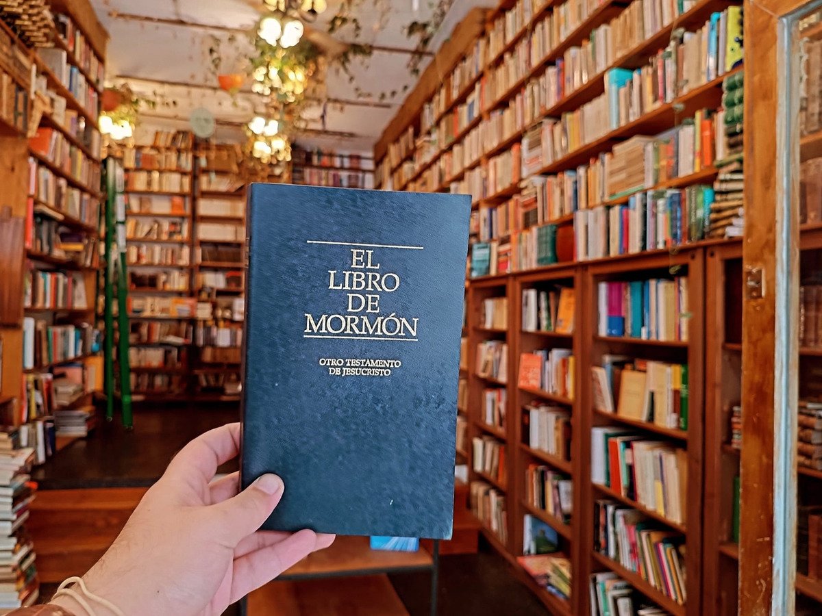 El Libro Del Mormón. Otro Testamento De Jesús. - Imagen 2