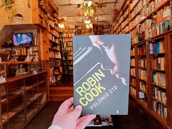 Polonio 210. Robin Cook.