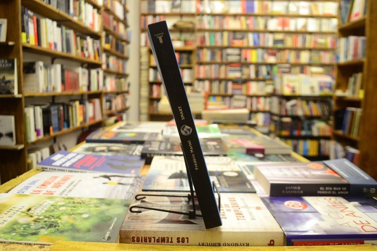 Smart. Internet(s): Una Investigación. Frédéric Martel. - Imagen 2