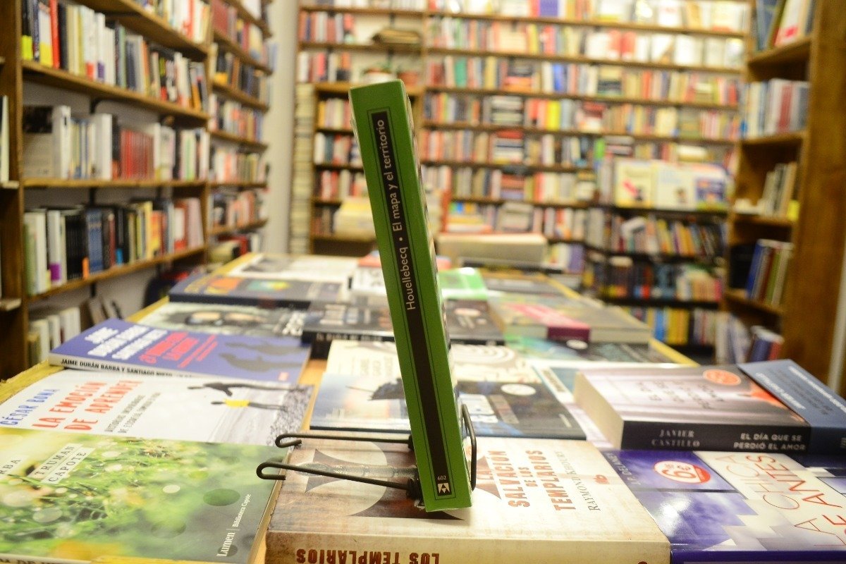 El Mapa Y El Territorio. Michel Houellebecq. - Imagen 2